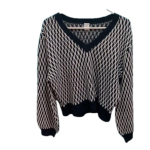 ( 307 ) MELROSE & MARKET SIZE MEDIUM BLACK & WHITE PULLOVER LONG SLEEVES SWEATER